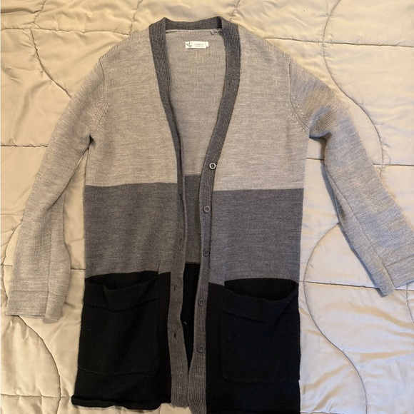 Carve Designs Gray and Black Color-Blocked Cardigan Sweater - Picture 1 of 4